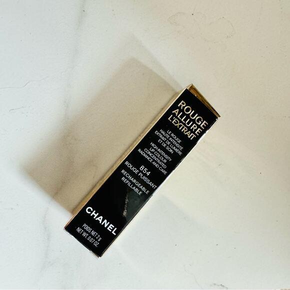 NEW CHANEL Rouge Allure L’extrait Lipstick Luxury Red Moisturizing Lip Color - Picture 10 of 16
